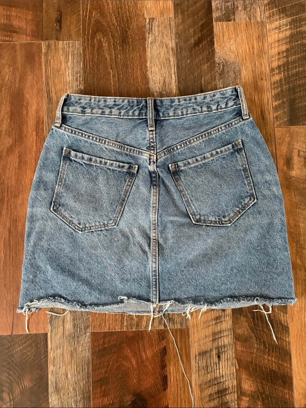 OLD NAVY Womens Denim Mini Skirt with Embroidered Flowers & Sun